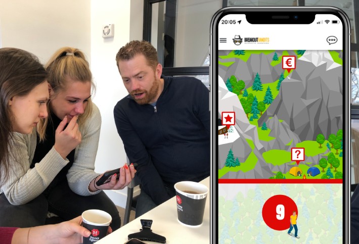 Flag Dash: A tactical team game of capture-the-flag by PieceKeeper Games — Kickstarter